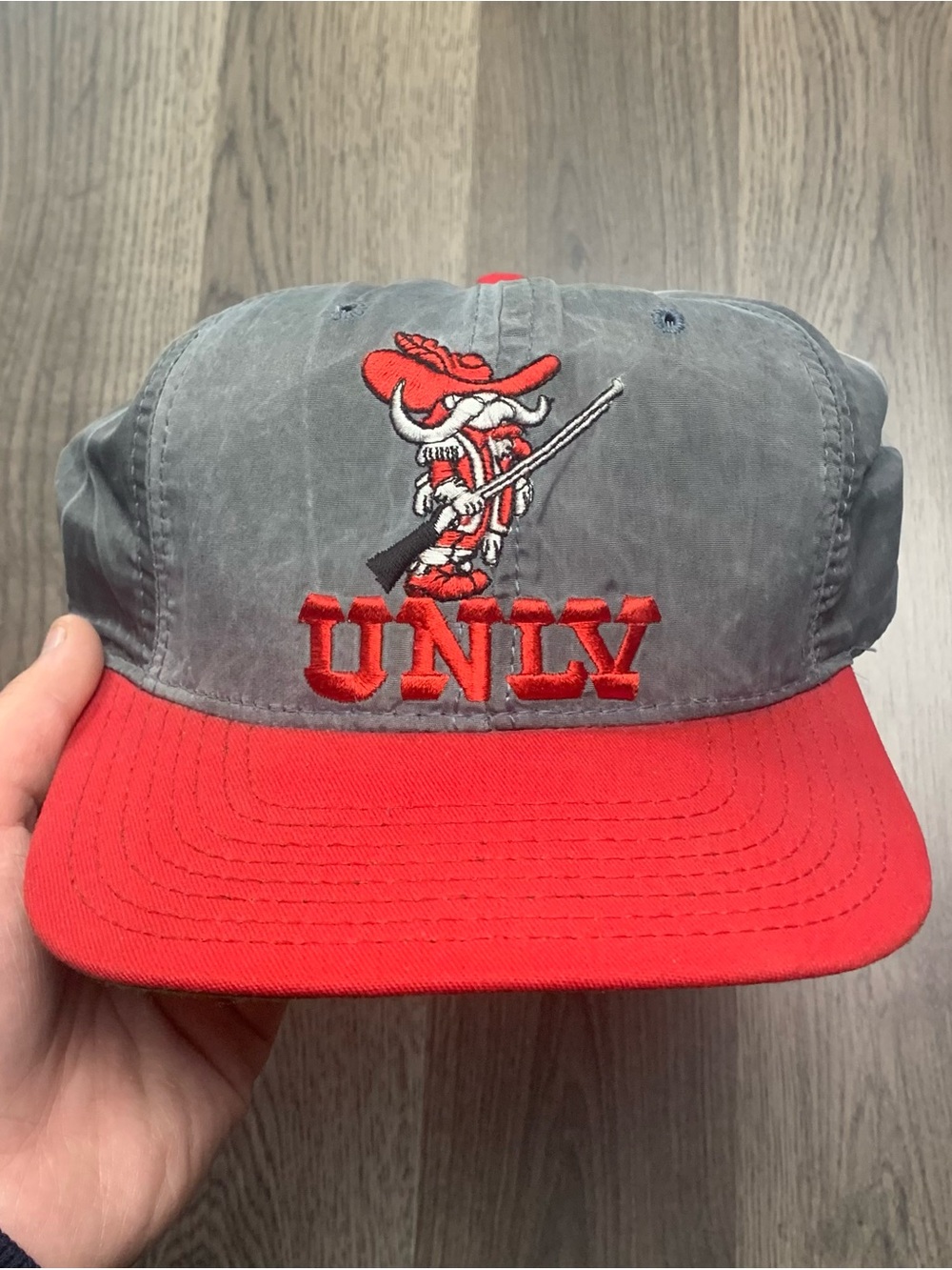 Vintage 1990s UNLV Runnin Rebels Starter Snapback Hat